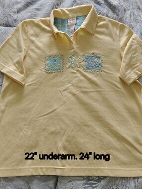 *Ladies Koret short sleeve knit top*